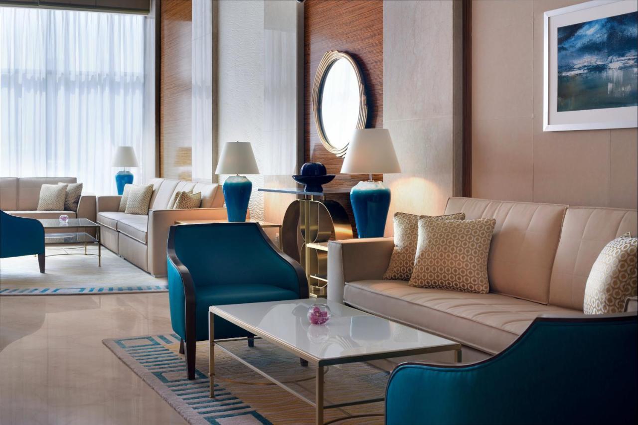 Marriott Executive Apartments Al Khobar Esterno foto The lounge at the airport