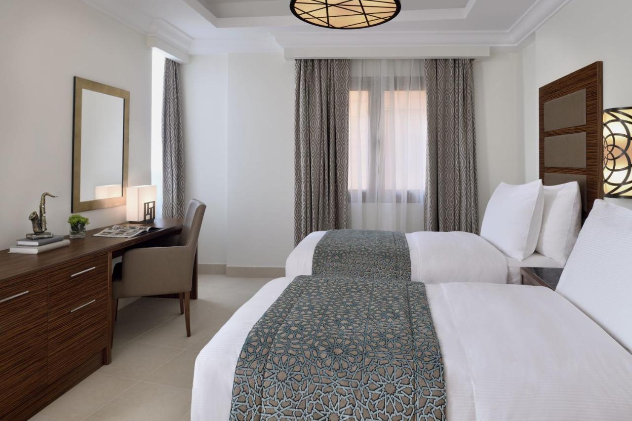 Marriott Executive Apartments Al Khobar Esterno foto A guest room at the hotel