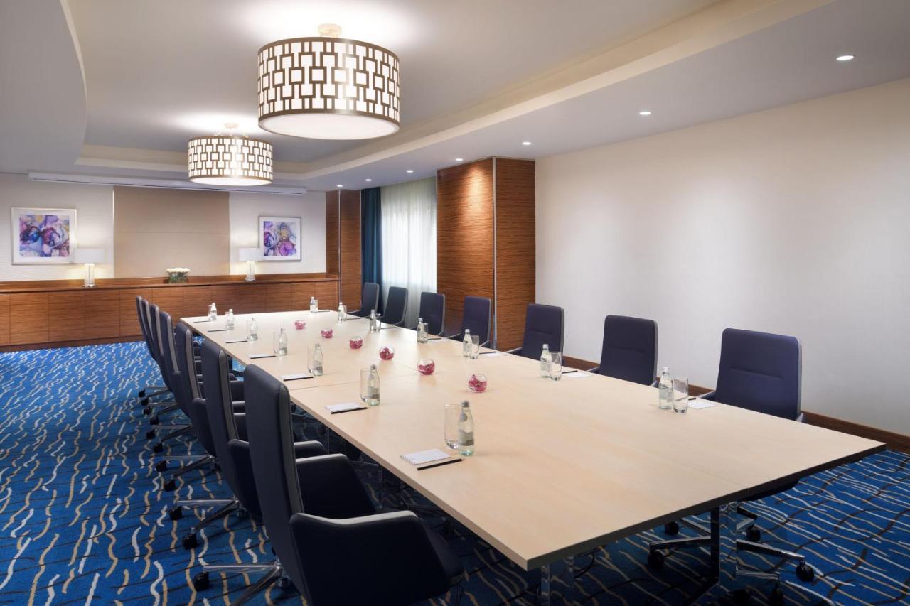 Marriott Executive Apartments Al Khobar Esterno foto Boardroom
